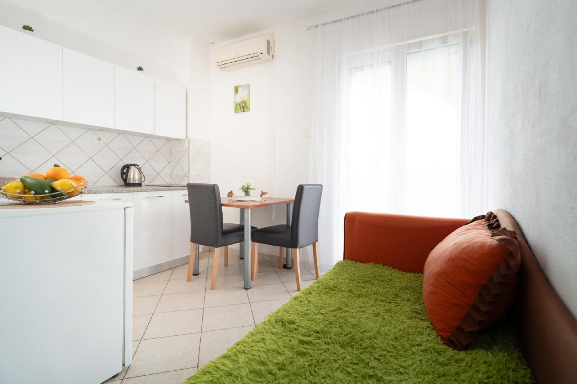 Apartments Milic Gornji Karin Exterior foto